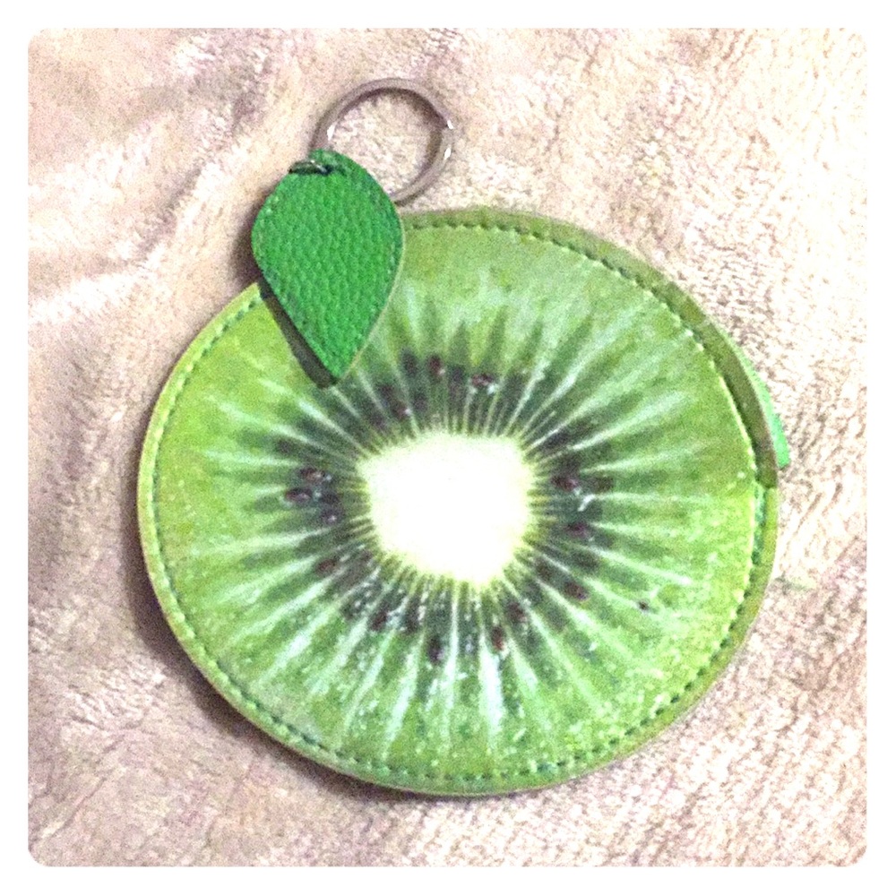 Kiwi make up bag